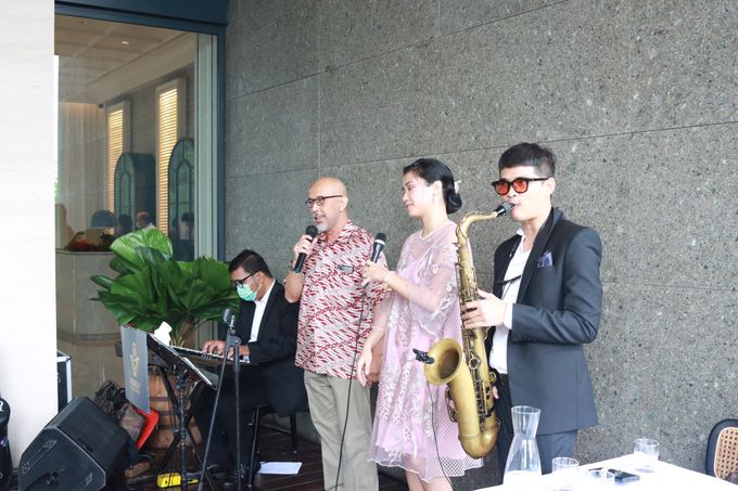 Jazz band for wedding at Forest by wyls kitchen jakarta - Double V entertainment by Double V Entertainment - 013