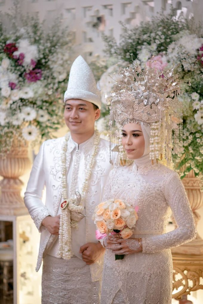 The Wedding of Ega & Hanafi by LigArt Photography - 008 The Wedding of Ega & Hanafi by LigArt Photography - 008
