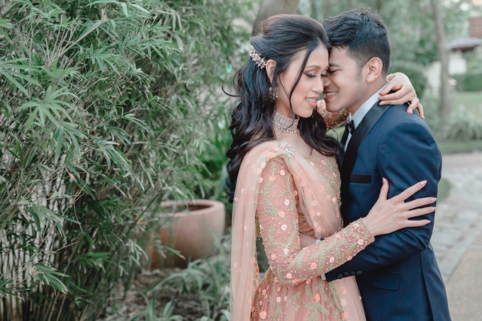 Intimate Hindu Wedding in Crimson Mactan by Cha Andrada Events - 014 Intimate Hindu Wedding in Crimson Mactan by Cha Andrada Events - 014