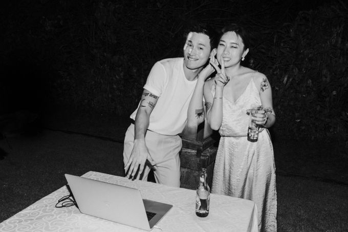 Chan & Valentina they are a Korean couple living in Indonesia. they really like the warm Bali air with the sound of the waves. they hold a wedding in by Nocture - 049 Chan & Valentina they are a Korean couple living in Indonesia. they really like the warm Bali air with the sound of the waves. they hold a wedding in by Nocture - 049