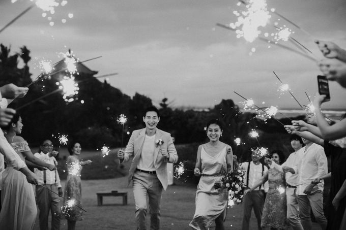 Chan & Valentina they are a Korean couple living in Indonesia. they really like the warm Bali air with the sound of the waves. they hold a wedding in by Nocture - 038 Chan & Valentina they are a Korean couple living in Indonesia. they really like the warm Bali air with the sound of the waves. they hold a wedding in by Nocture - 038