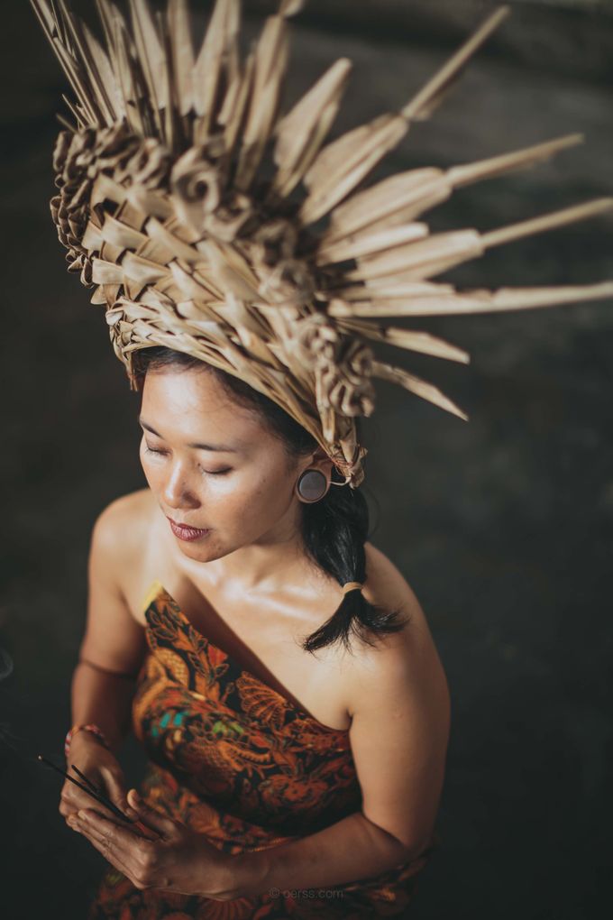 Wedding Headdresses by Make A Scene! Bali - 014 Wedding Headdresses by Make A Scene! Bali - 014