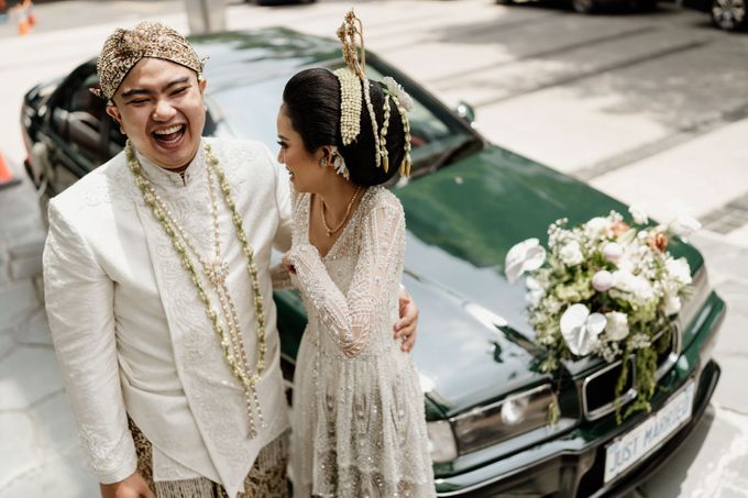 Charina & Ichal Wedding at Nine Ballroom Jakarta by AKSA Creative - 036 Charina & Ichal Wedding at Nine Ballroom Jakarta by AKSA Creative - 036