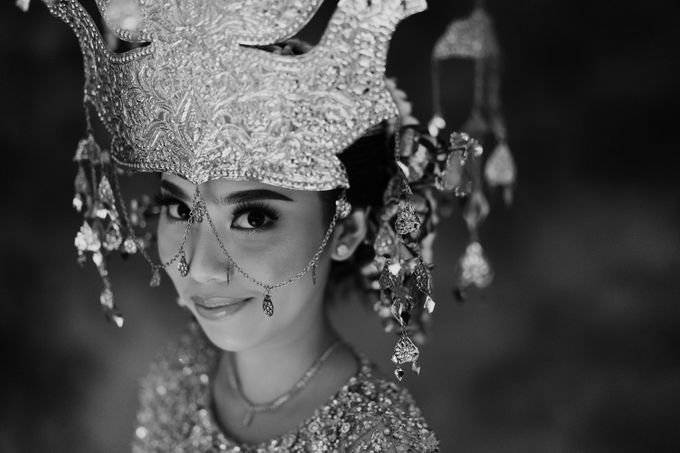 Charina & Ichal Wedding at Nine Ballroom Jakarta by AKSA Creative - 039 Charina & Ichal Wedding at Nine Ballroom Jakarta by AKSA Creative - 039