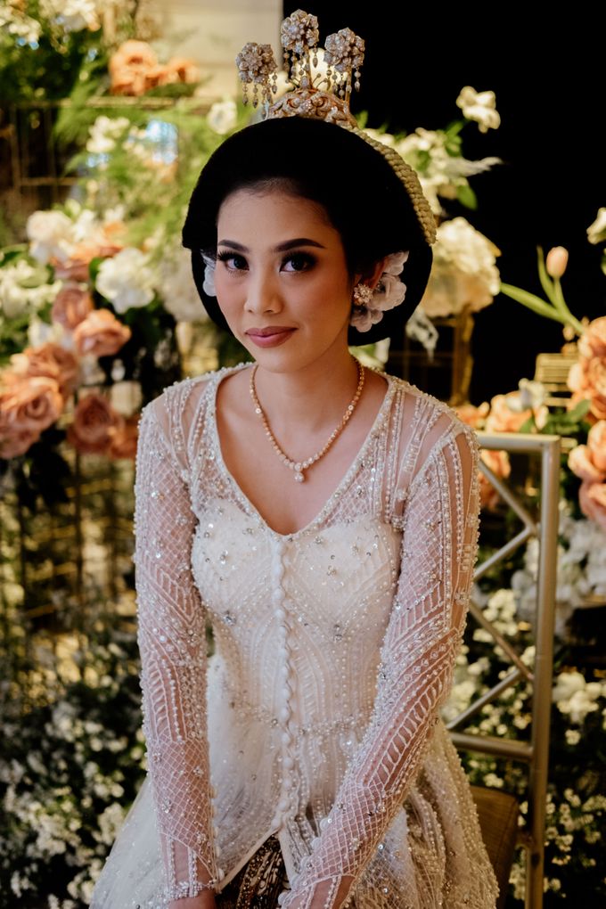 Charina & Ichal Wedding at Nine Ballroom Jakarta by AKSA Creative - 005 Charina & Ichal Wedding at Nine Ballroom Jakarta by AKSA Creative - 005