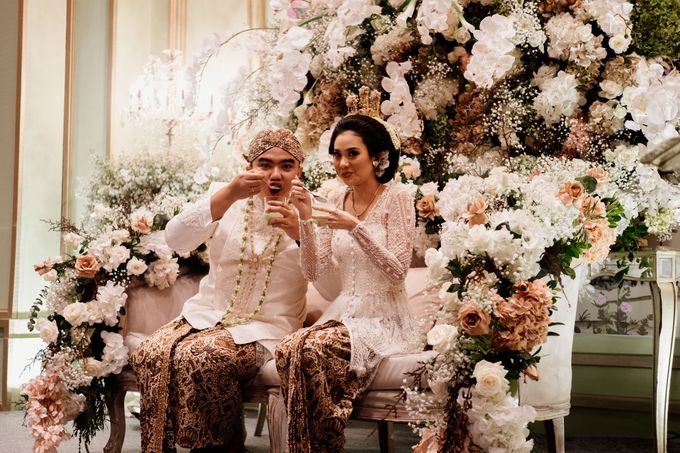 Charina & Ichal Wedding at Nine Ballroom Jakarta by AKSA Creative - 011 Charina & Ichal Wedding at Nine Ballroom Jakarta by AKSA Creative - 011