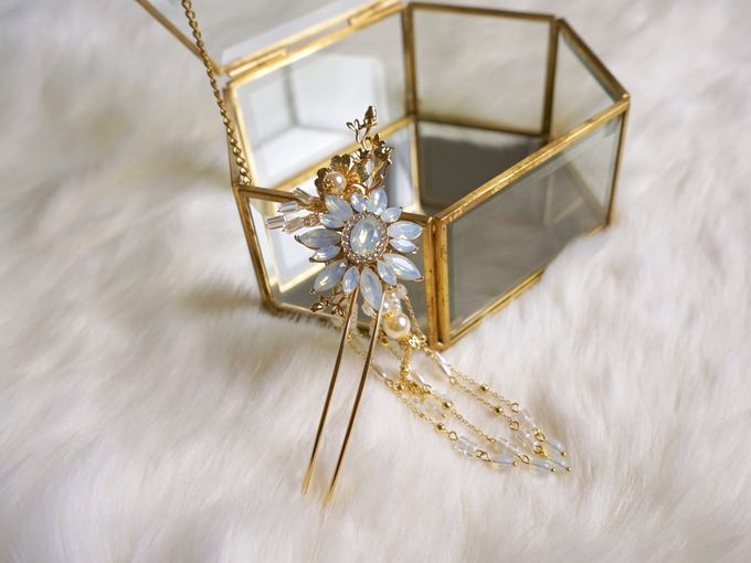 Catalog - Chinese Hairpiece SS/18 by NOMA Jewelry & Accessories - 018 Catalog - Chinese Hairpiece SS/18 by NOMA Jewelry & Accessories - 018