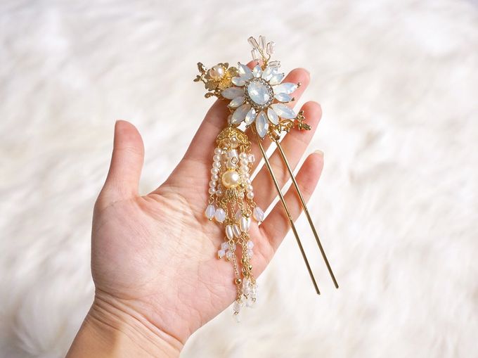 Catalog - Chinese Hairpiece SS/18 by NOMA Jewelry & Accessories - 020 Catalog - Chinese Hairpiece SS/18 by NOMA Jewelry & Accessories - 020
