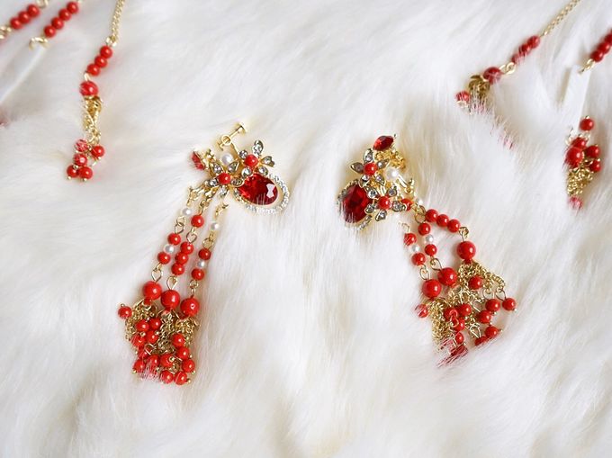 Catalog - Chinese Hairpiece SS/18 by NOMA Jewelry & Accessories - 032 Catalog - Chinese Hairpiece SS/18 by NOMA Jewelry & Accessories - 032