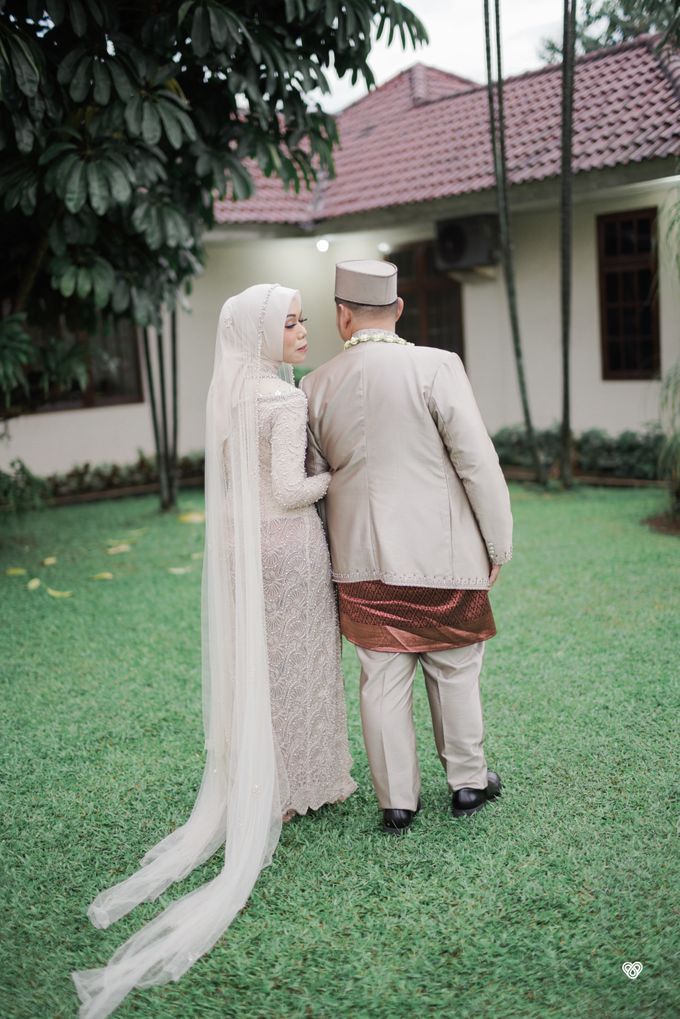 The Wedding Of  Decyntya & Andre by Glowy wedding organizer - 001