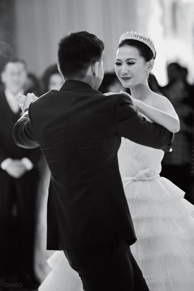 Together With You Is My Favorite Place to Be - The Prewedding and Wedding of Christian and Lusiana by Aha by Axioo - 047 Together With You Is My Favorite Place to Be - The Prewedding and Wedding of Christian and Lusiana by Aha by Axioo - 047