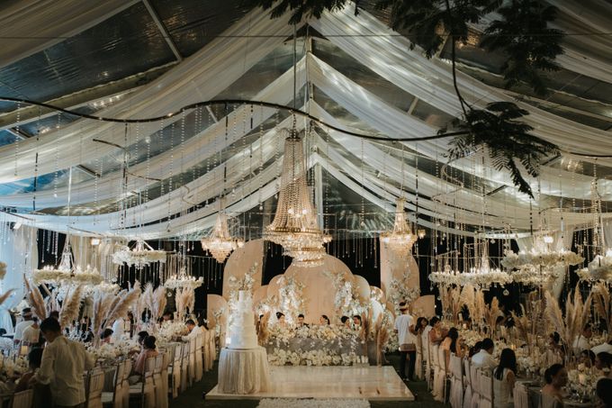 Ian & Franciska - Dreamy Elegant Wedding by Khayangan Estate - 045 Ian & Franciska - Dreamy Elegant Wedding by Khayangan Estate - 045