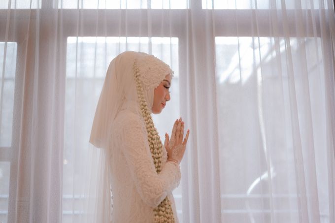 The Wedding of Indah + Lutfi by Cakka Journey - 018