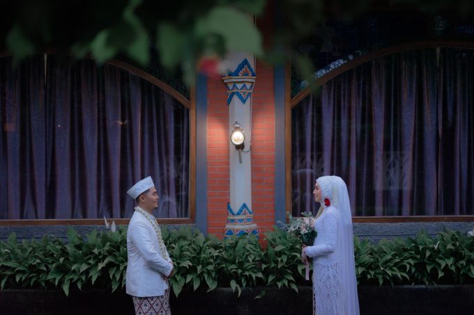 The Wedding of Indah + Lutfi by Cakka Journey - 031