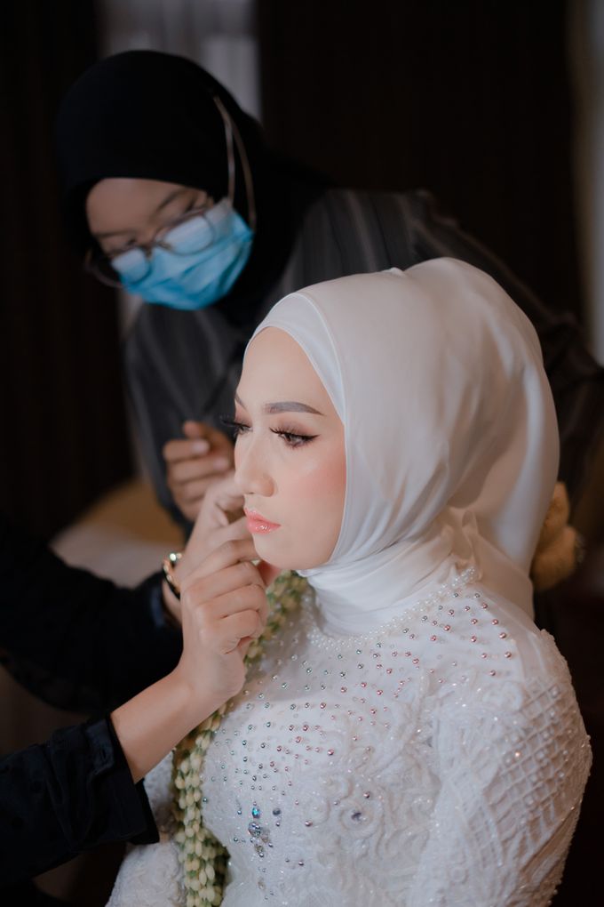 The Wedding of Indah + Lutfi by Cakka Journey - 008