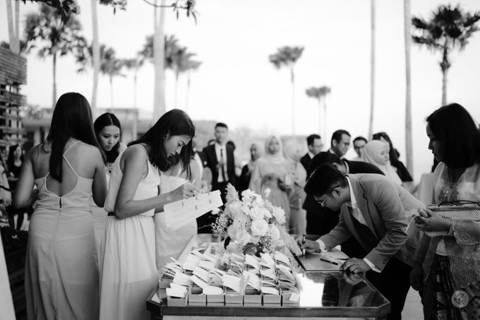 Ck & Quennezy - Bali Wedding by Tea Rose Wedding Designer - 019 Ck & Quennezy - Bali Wedding by Tea Rose Wedding Designer - 019