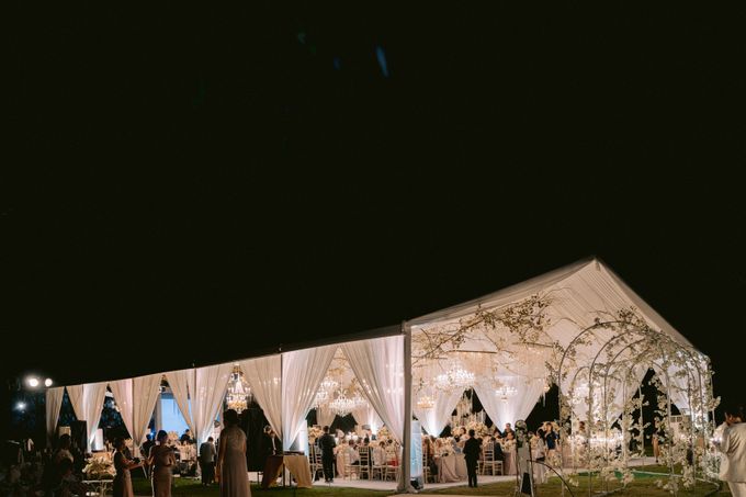 Ck & Quennezy - Bali Wedding by Tea Rose Wedding Designer - 022 Ck & Quennezy - Bali Wedding by Tea Rose Wedding Designer - 022