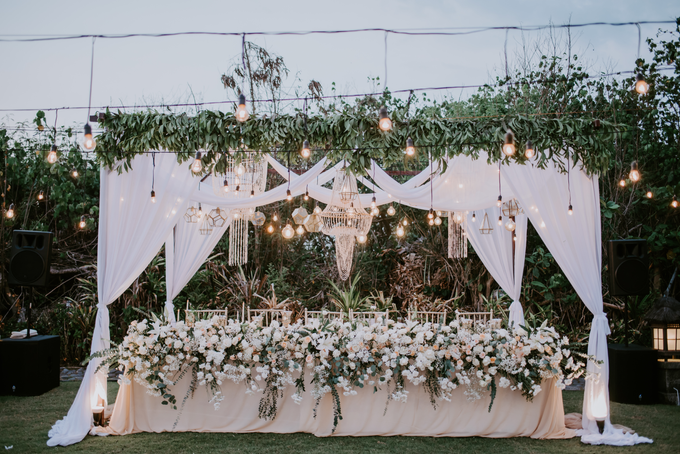 Putri & Cleve by Cloris Decoration & Planner - 002 Putri & Cleve by Cloris Decoration & Planner - 002