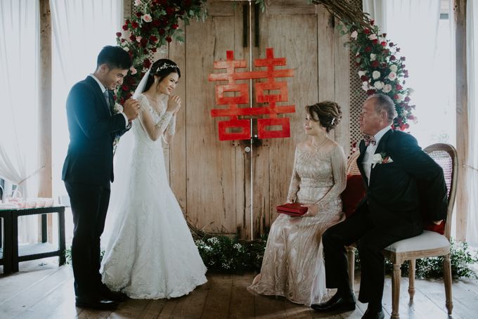 Clement & Leoni Cliff Side Wedding in Uluwatu by Khayangan Estate - 029 Clement & Leoni Cliff Side Wedding in Uluwatu by Khayangan Estate - 029