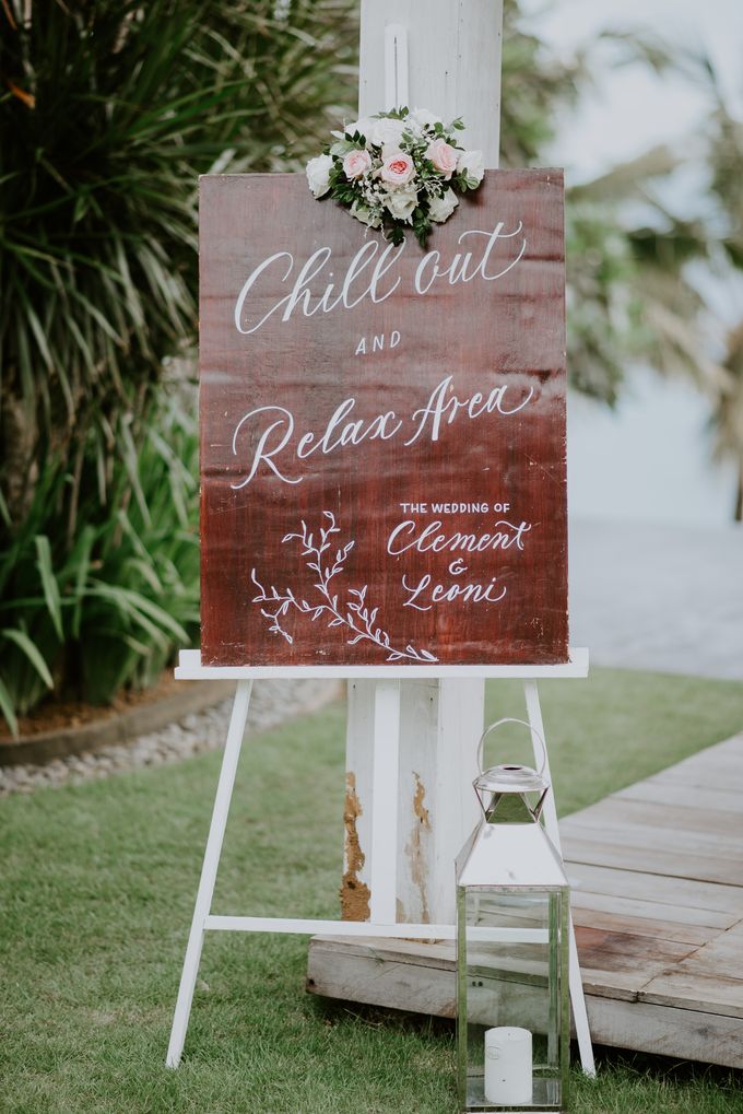 Clement & Leoni Cliff Side Wedding in Uluwatu by Khayangan Estate - 036