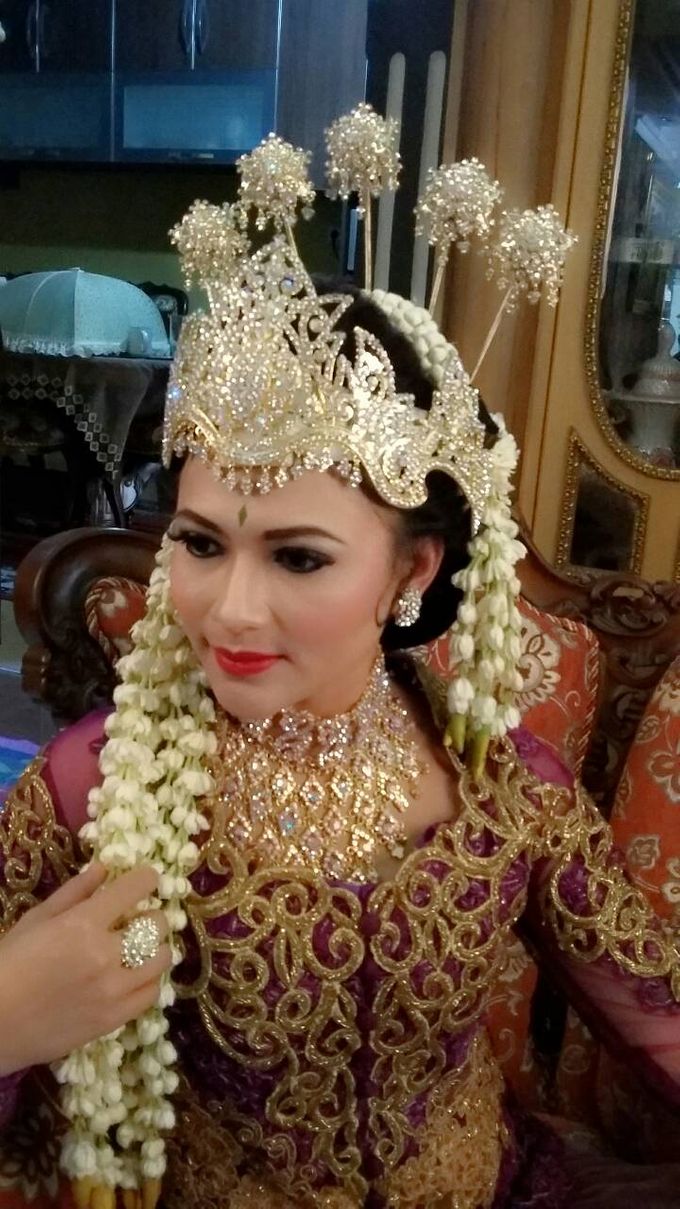 A Dream Come True Wedding by Sanggar Rias Pengantin Shanti Chaidir - 007 A Dream Come True Wedding by Sanggar Rias Pengantin Shanti Chaidir - 007
