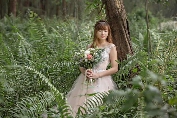 Minni outdoor shoot by Cocoon makeup and hair - 003 Minni outdoor shoot by Cocoon makeup and hair - 003