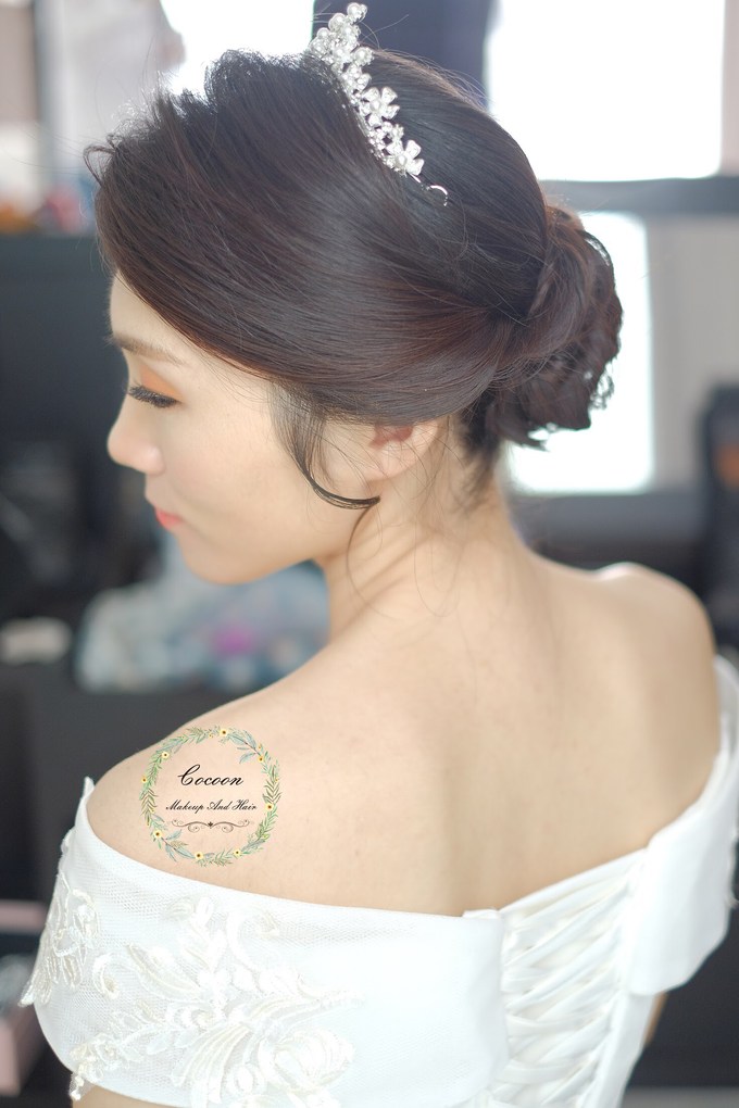 Snowy BatAm Wedding day by Cocoon makeup and hair - 007 Snowy BatAm Wedding day by Cocoon makeup and hair - 007
