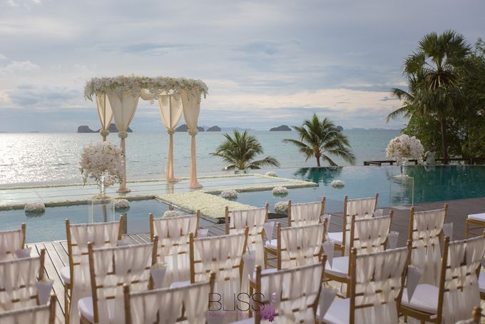 Destination weddings at Conrad Koh Samui by BLISS Events & Weddings Thailand - 003 Destination weddings at Conrad Koh Samui by BLISS Events & Weddings Thailand - 003