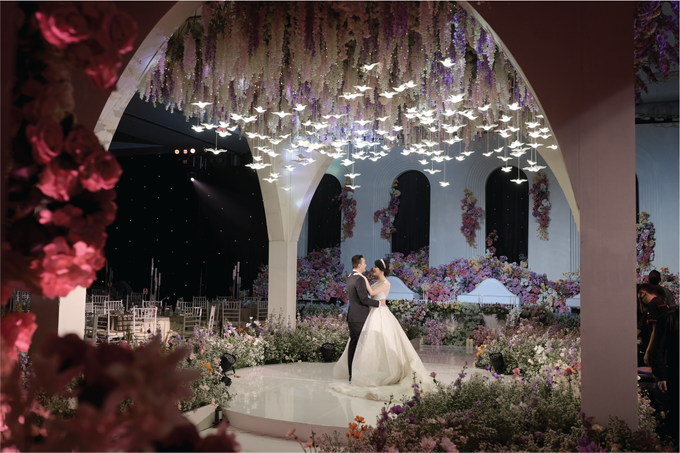 Andre & Karin Wedding Decoration at Pullman by Valentine Wedding Decoration - 028 Andre & Karin Wedding Decoration at Pullman by Valentine Wedding Decoration - 028