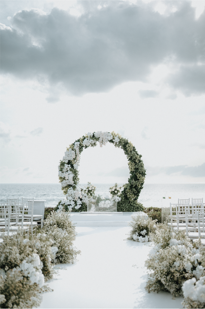 Aldridge & Siska Wedding Decoration at Phalosa Bali Villa by Bali Pyro - 001 Aldridge & Siska Wedding Decoration at Phalosa Bali Villa by Bali Pyro - 001