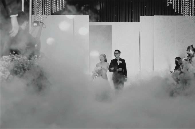 Brandon & Devina Wedding Decoration at Pullman by Laviola Makeup Artist - 008 Brandon & Devina Wedding Decoration at Pullman by Laviola Makeup Artist - 008