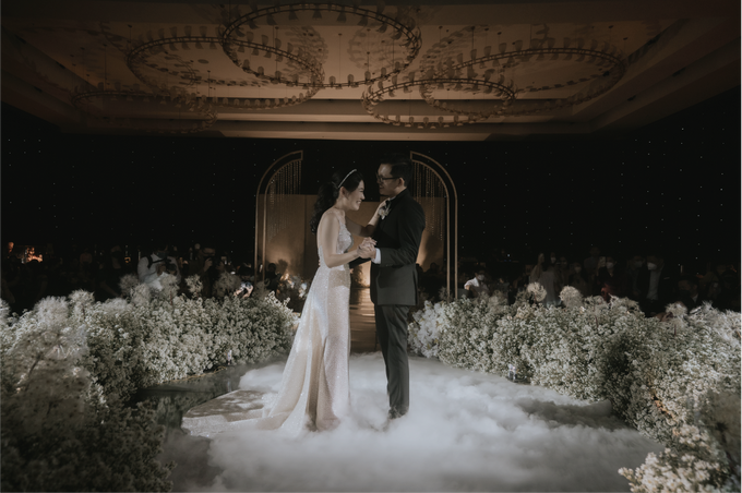 Brandon & Devina Wedding Decoration at Pullman by Laviola Makeup Artist - 018 Brandon & Devina Wedding Decoration at Pullman by Laviola Makeup Artist - 018