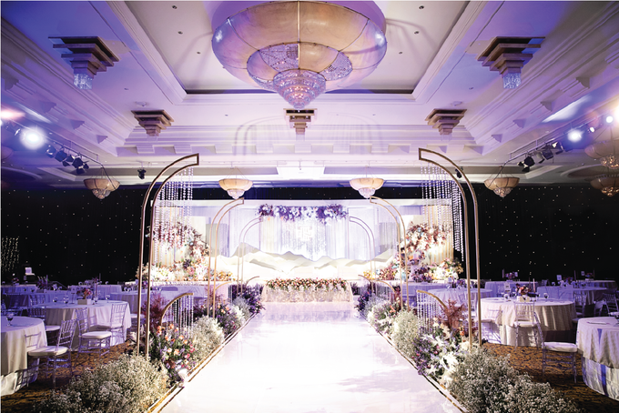 Hendy & Nathalia Wedding Decoration at Puri Bengawan by Valentine Wedding Decoration - 021