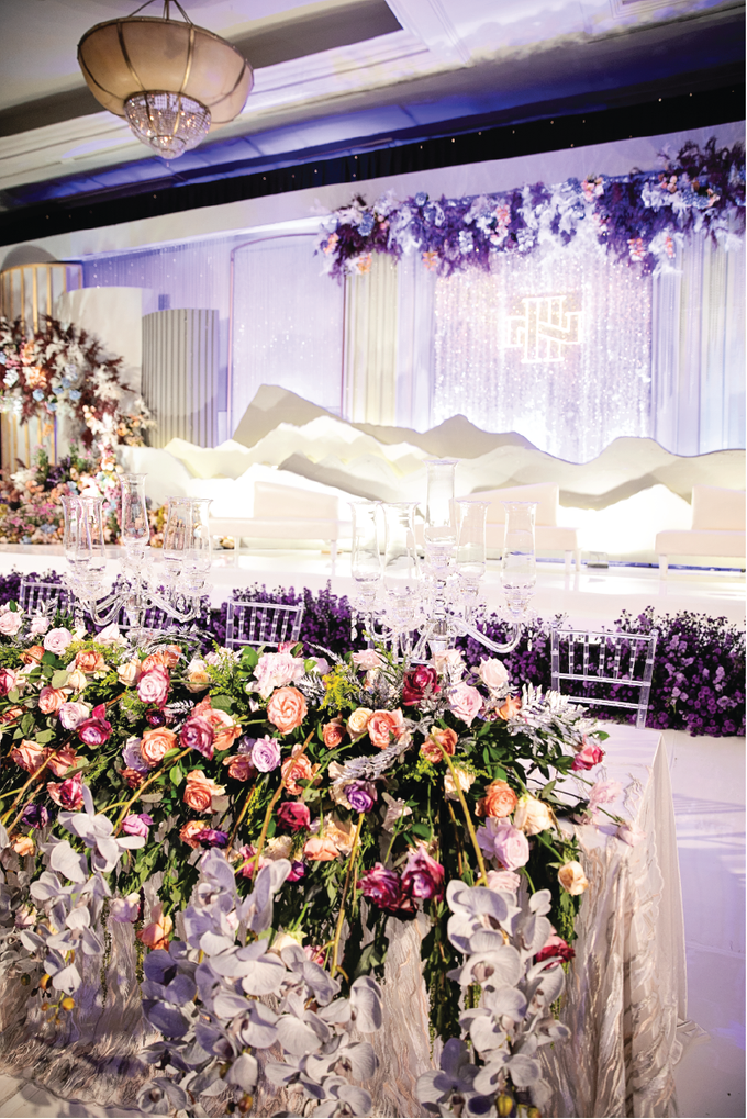 Hendy & Nathalia Wedding Decoration at Puri Bengawan by Valentine Wedding Decoration - 033