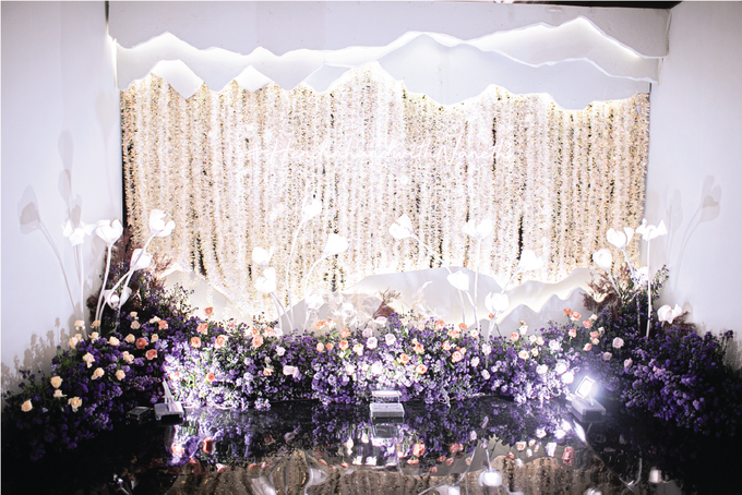 Hendy & Nathalia Wedding Decoration at Puri Bengawan by Valentine Wedding Decoration - 015