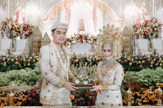 Evita & Eldo Wedding by Akuwedding - 001 Evita & Eldo Wedding by Akuwedding - 001