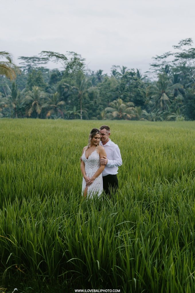Corryn & Jeffrey -  Bali Wedding - Tibumana Waterfall Bangli by I Love Bali Photography - 002