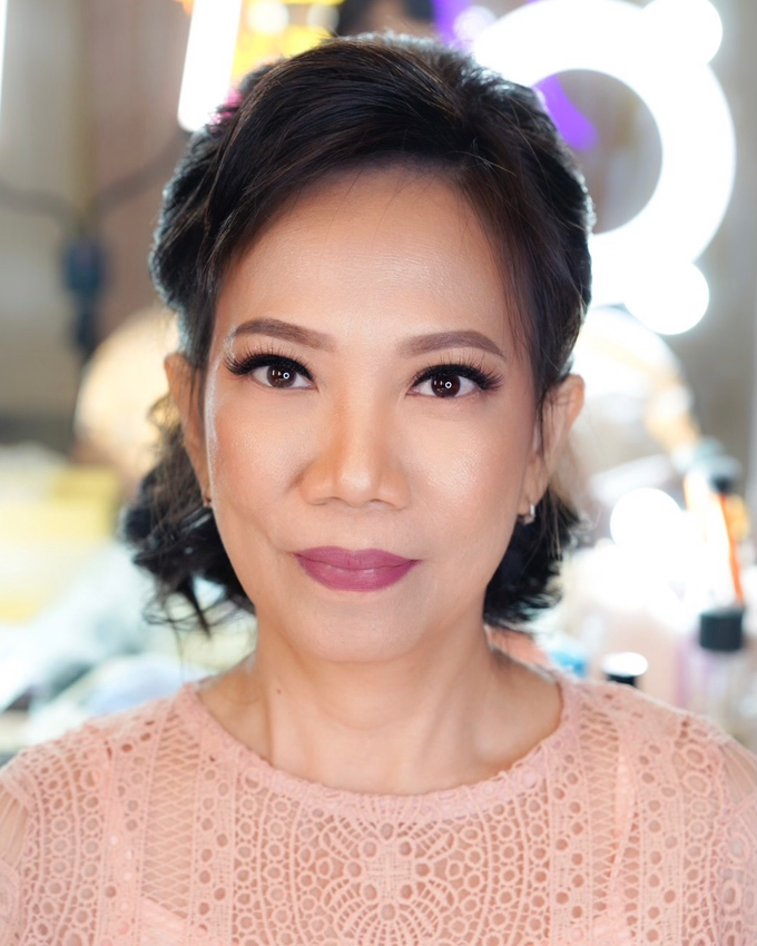 Mother of Bride by CV Makeupartist by Claudia Vanessa - 007 Mother of Bride by CV Makeupartist by Claudia Vanessa - 007