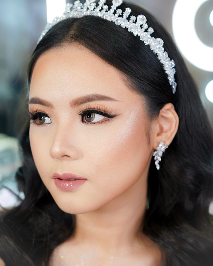 Wedding Makeup by CV Makeupartist by Claudia Vanessa - 003 Wedding Makeup by CV Makeupartist by Claudia Vanessa - 003