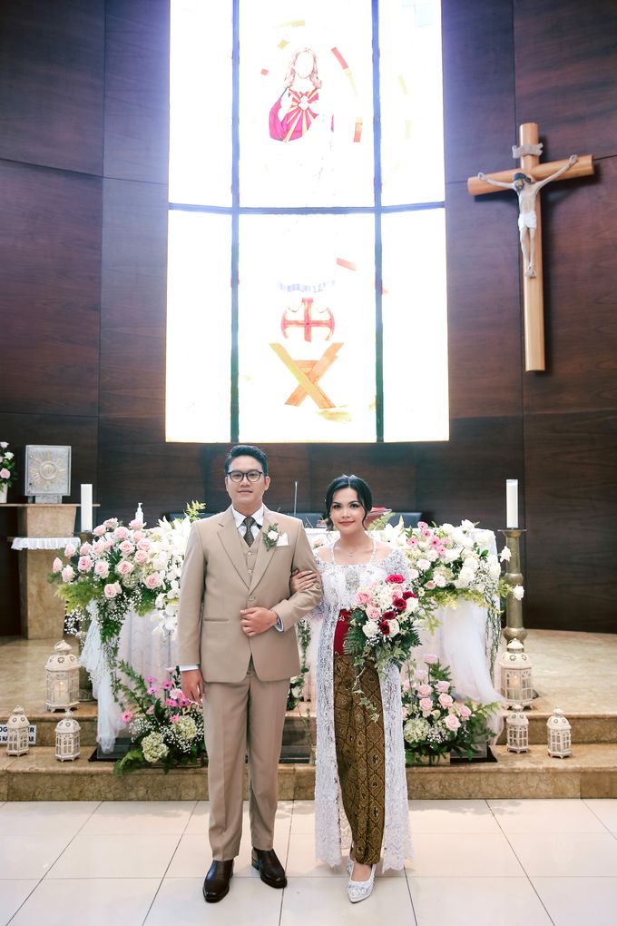 THE WEDDING OF ARI & MELISSA by Ariespangestu Photography - 019