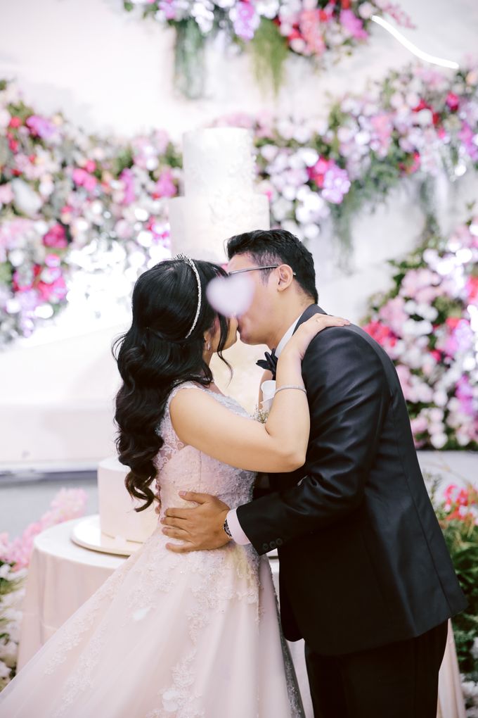 THE WEDDING OF ARI & MELISSA by Ariespangestu Photography - 010