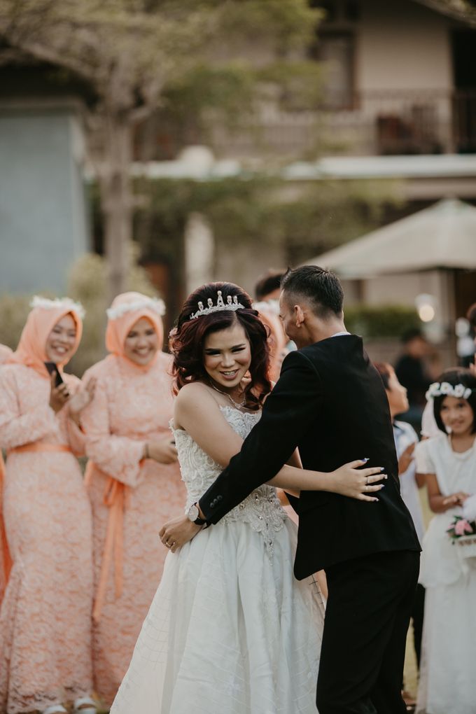 wedding party bayu whelda by prewedding imagine wedding semarang - 024 wedding party bayu whelda by prewedding imagine wedding semarang - 024
