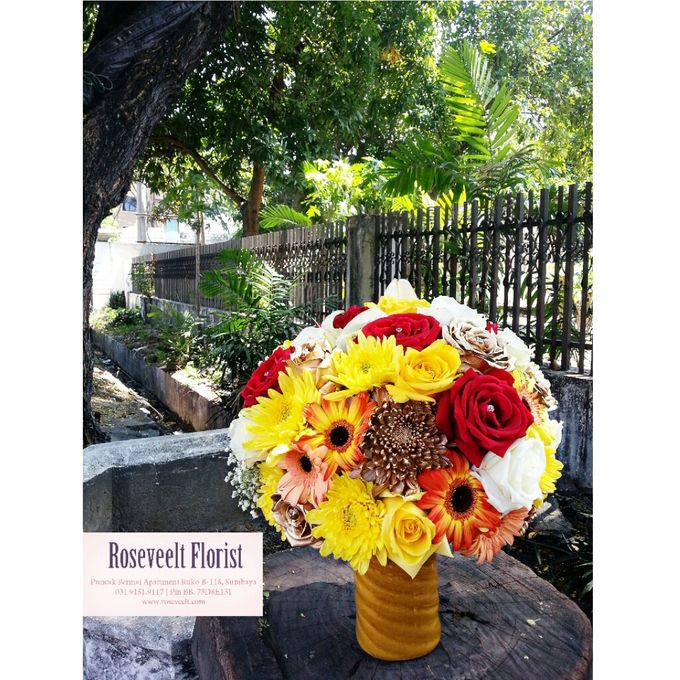 Flower Arrangements by Roseveelt Florist - 005 Flower Arrangements by Roseveelt Florist - 005