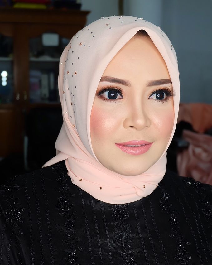 Makeup artist by Abdie suryawans - 009