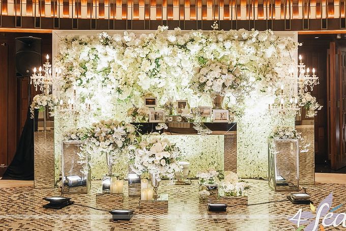 The Wedding of Dana & Hendri by 4Seasons Decoration - 011 The Wedding of Dana & Hendri by 4Seasons Decoration - 011