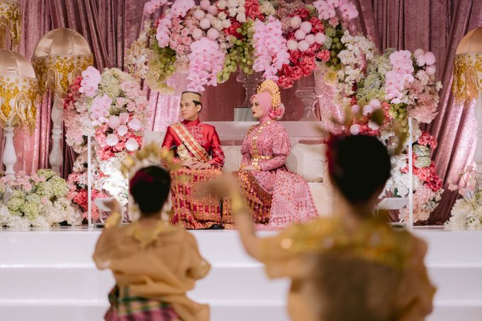 Wedding Desi & Hafiz by THE TRIBRATA, HOTEL & CONVENTION CENTER - 001