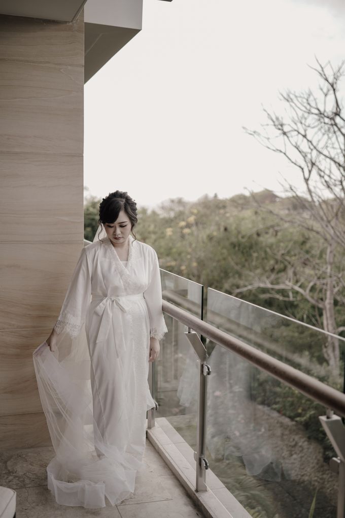 Adeline & Daniel Wedding at Mulia Resorts & Villas Bali by AKSA Creative - 039