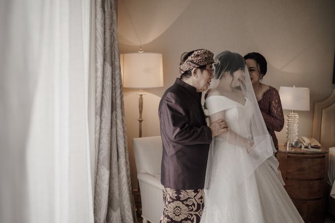 Adeline & Daniel Wedding at Mulia Resorts & Villas Bali by AKSA Creative - 030