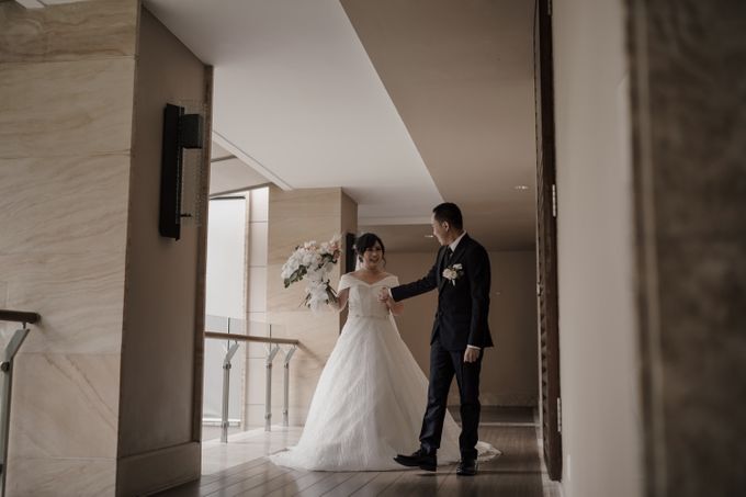 Adeline & Daniel Wedding at Mulia Resorts & Villas Bali by AKSA Creative - 014