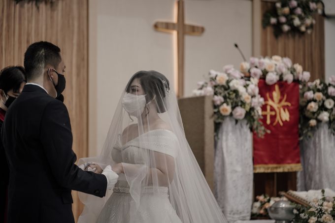Adeline & Daniel Wedding at Mulia Resorts & Villas Bali by AKSA Creative - 011 Adeline & Daniel Wedding at Mulia Resorts & Villas Bali by AKSA Creative - 011